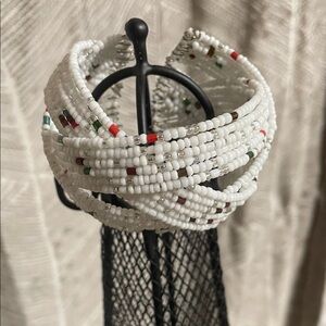 Chic White Beaded Bracelet with Colorful Accents